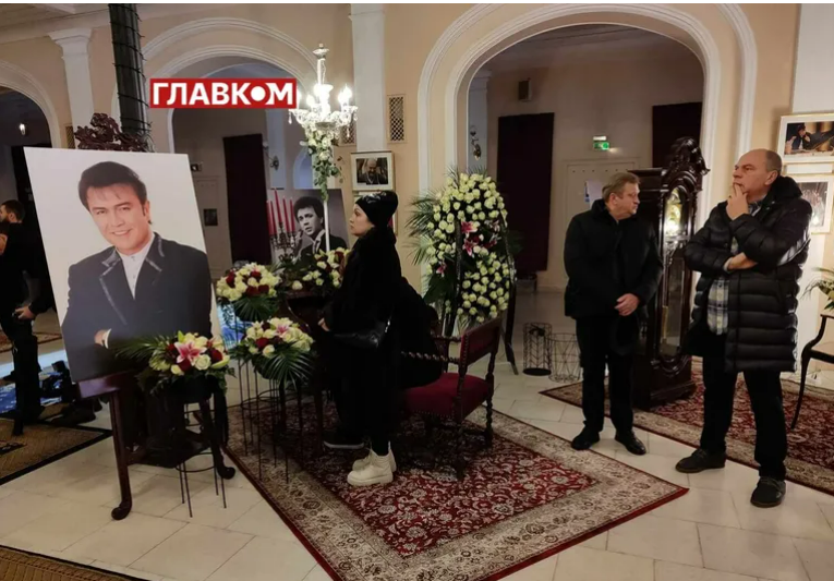 В Киеве прошло прощание с Виталием Белоножко: первые фото с похорон